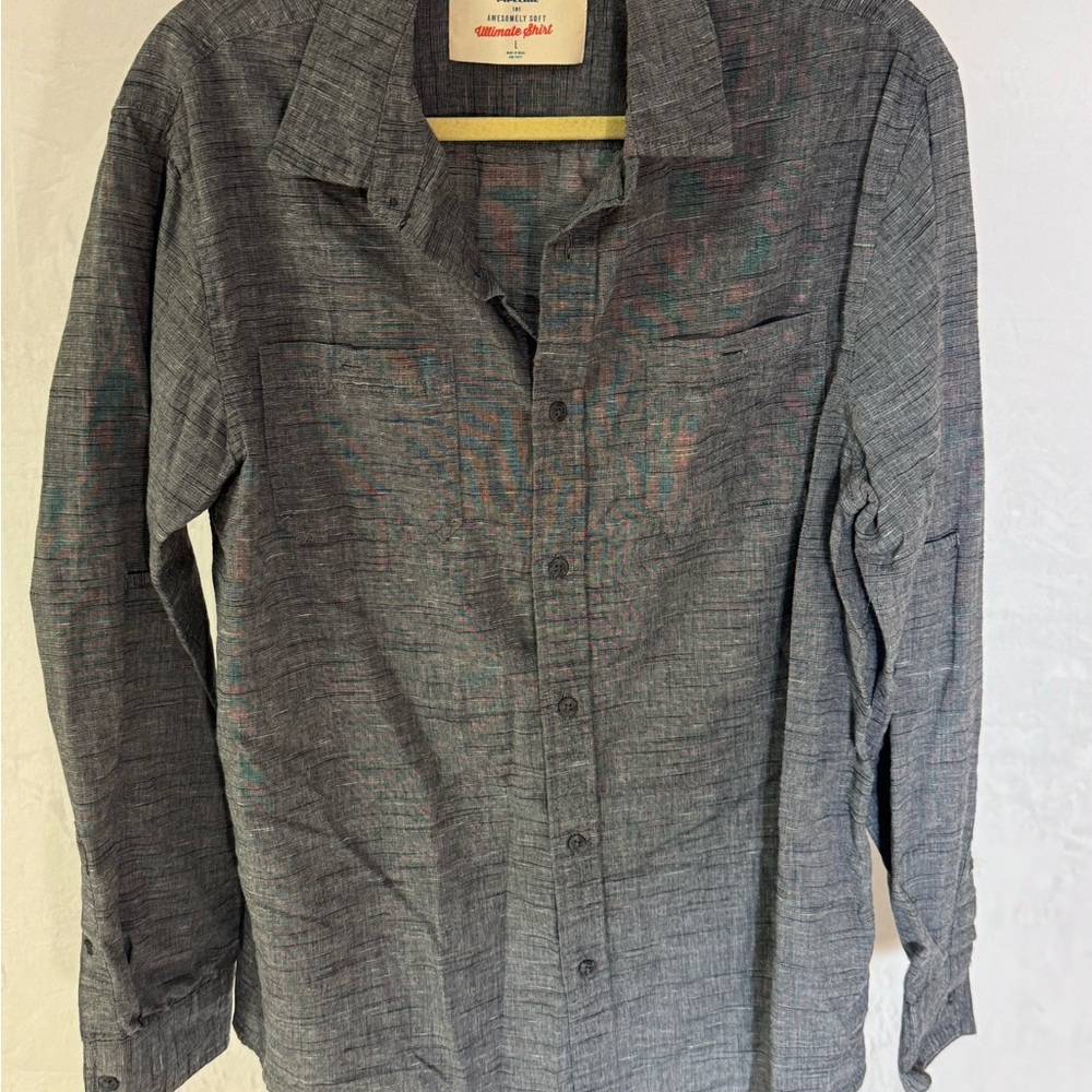 Urban Pipeline Men’s Large Gray Button-Up Shirt
